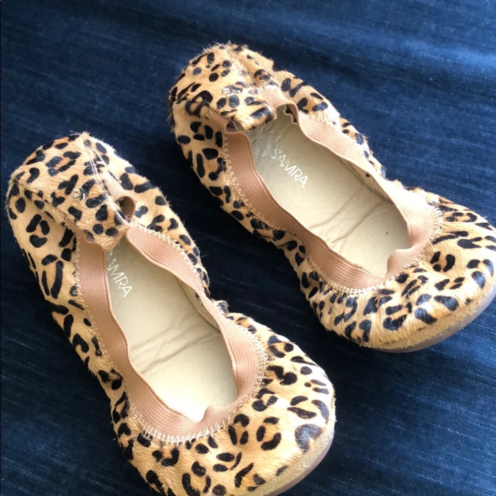 YS leopard flats size 6